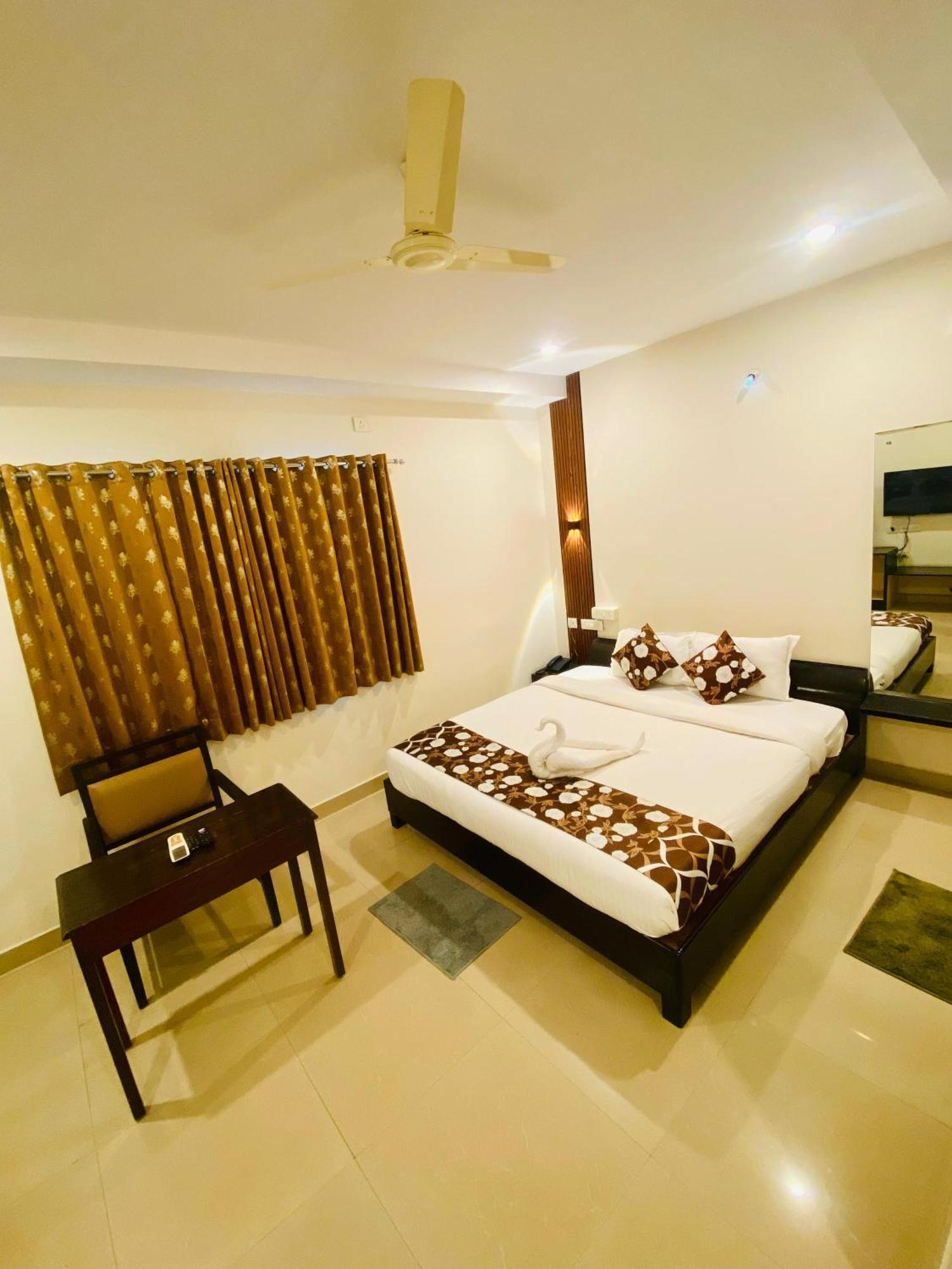 Shloka Residency Hotel Shamshabad Exterior photo